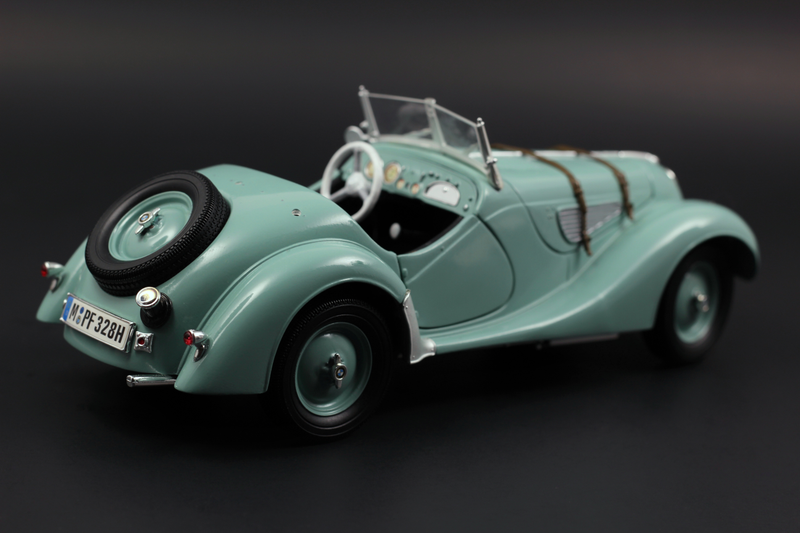 Illustration for article titled The Cultivated Collector Wanted a Green 328, So I Built One